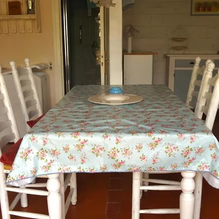Petite Maison Au Calme A Anost Buitenkant foto