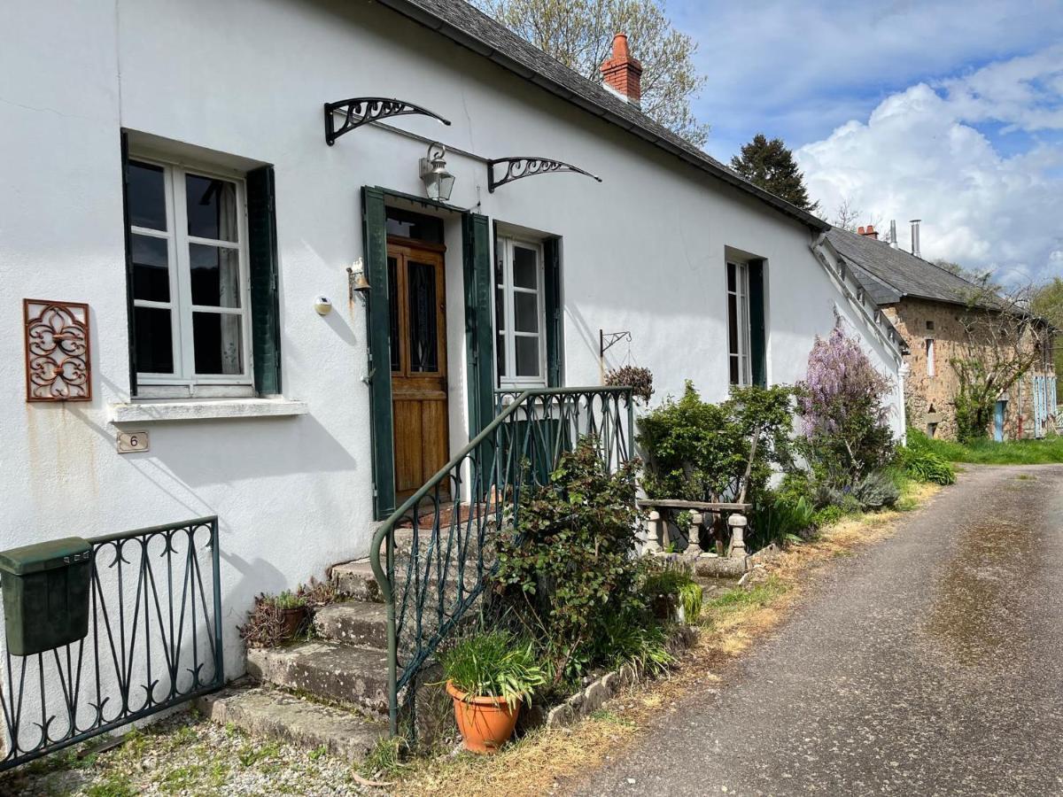 Petite Maison Au Calme A * Anost